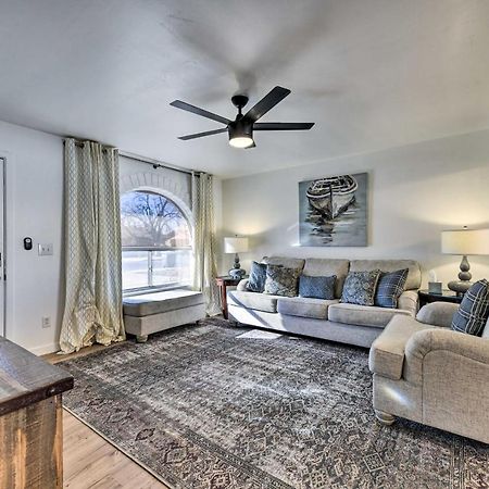Downtown Gilbert Home With Fenced Yard And Fire Pit! Exterior foto
